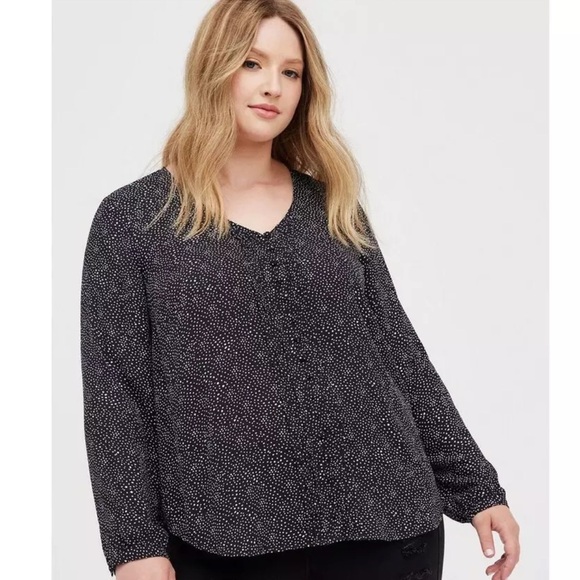 Torrid Women’s Black & White Floral V-Neck Pleated Long Sleeve Blouse Size 1 - Picture 10 of 13